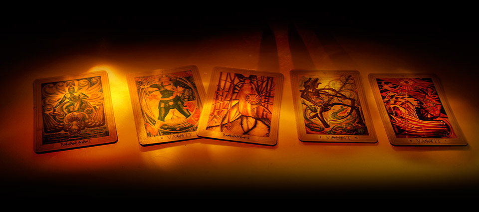 Tarot divinatoire cartomancie tirage de carte
